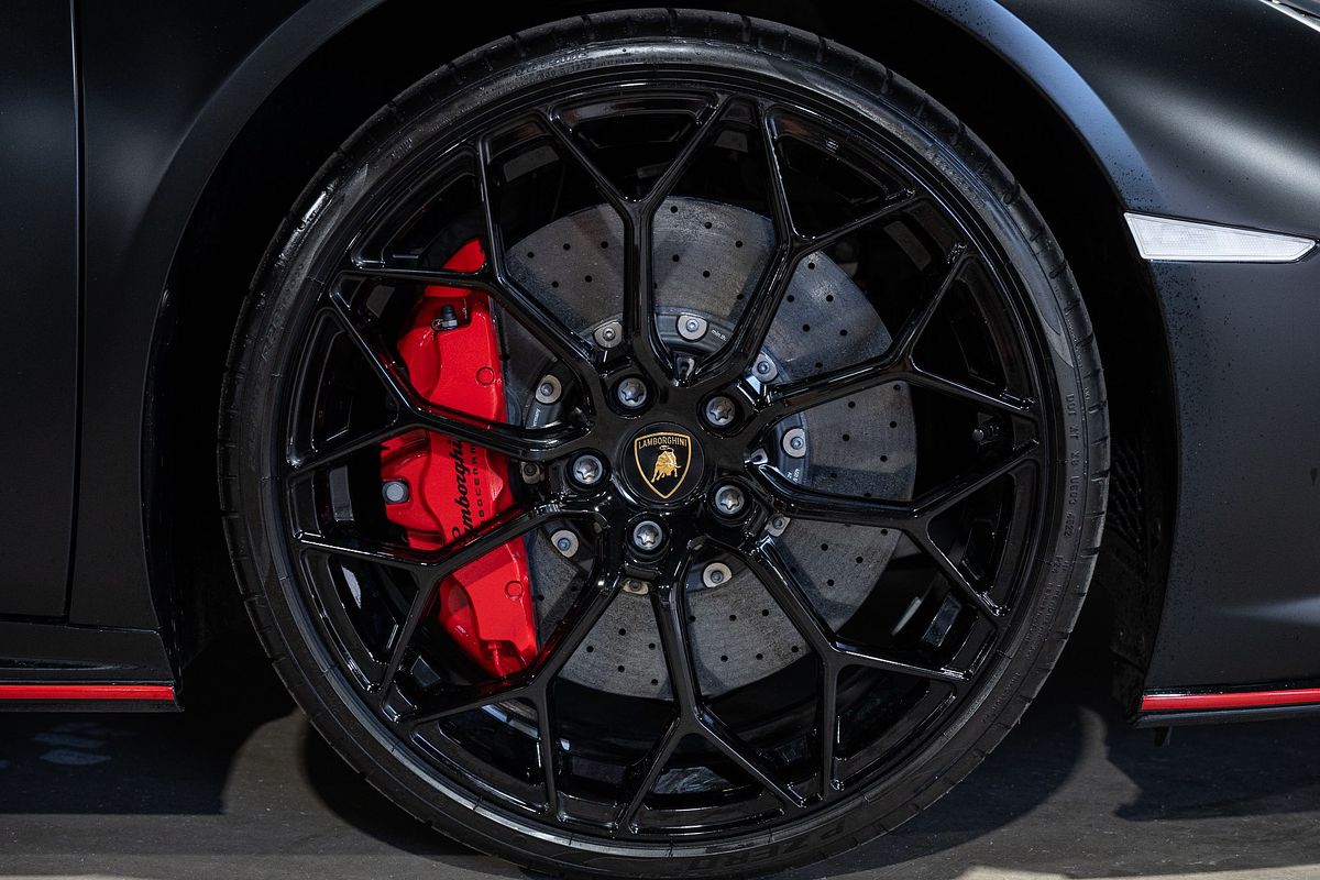 2023 Lamborghini Huracan EVO 724