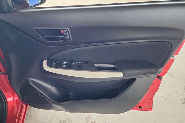 2015 Mazda 2 Maxx DJ Series