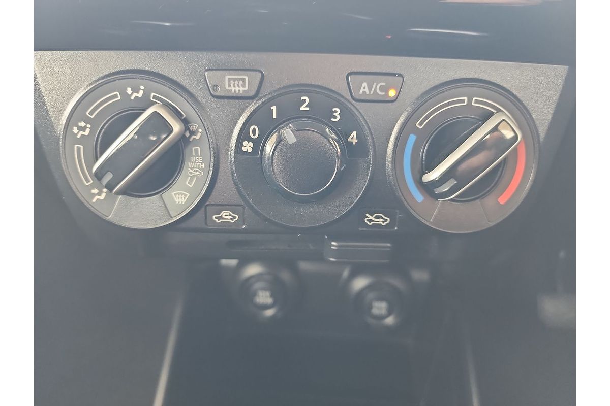 2015 Mazda 2 Maxx DJ Series