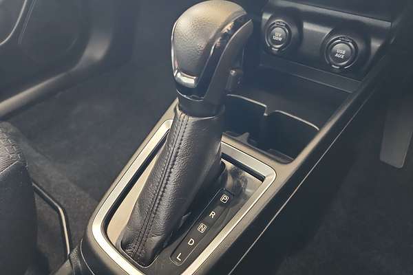 2015 Mazda 2 Maxx DJ Series