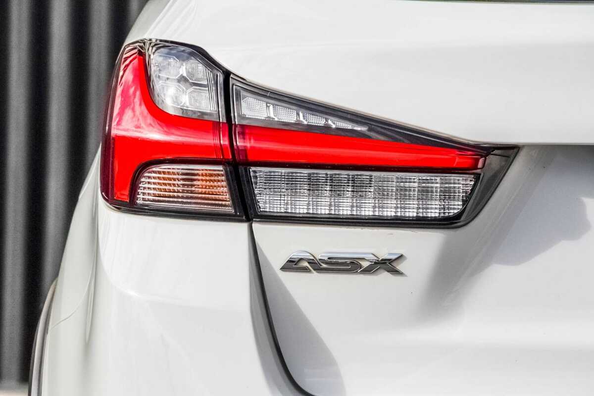 2020 Mitsubishi ASX ES XD