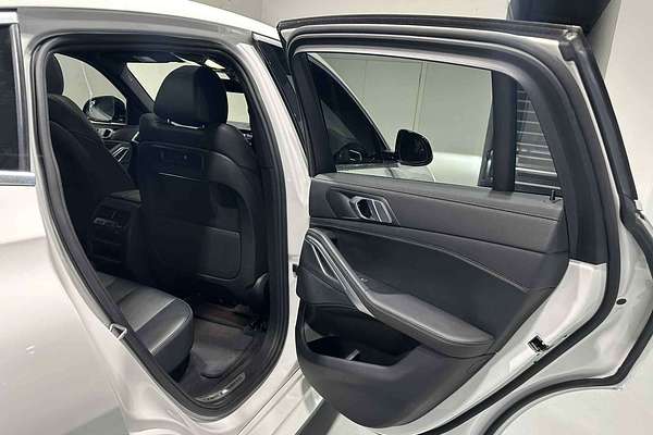 2020 BMW X6 xDrive30d M Sport G06