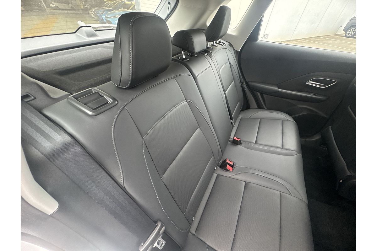 2025 MG ZS Essence ZS32