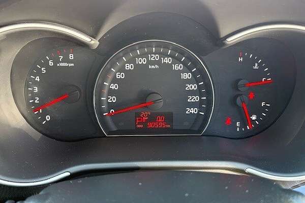 2014 Kia Sorento SLi XM