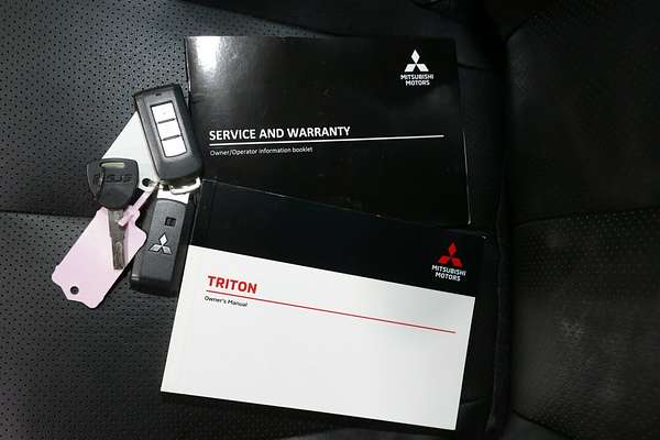 2022 Mitsubishi Triton GSR MR 4X4
