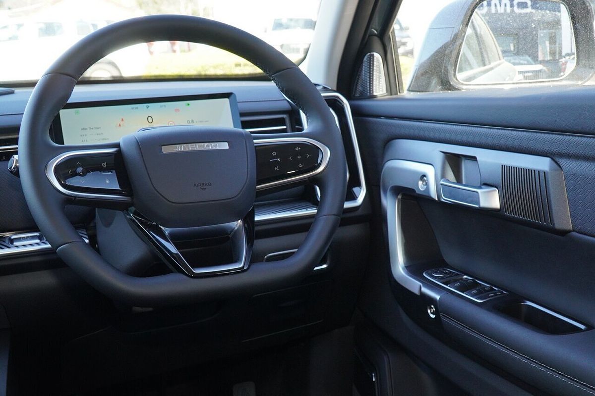 2025 Jaecoo J7 Track