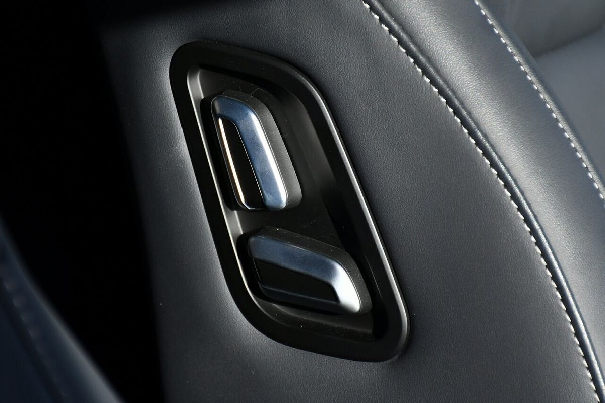 2025 Jaecoo J7 Track