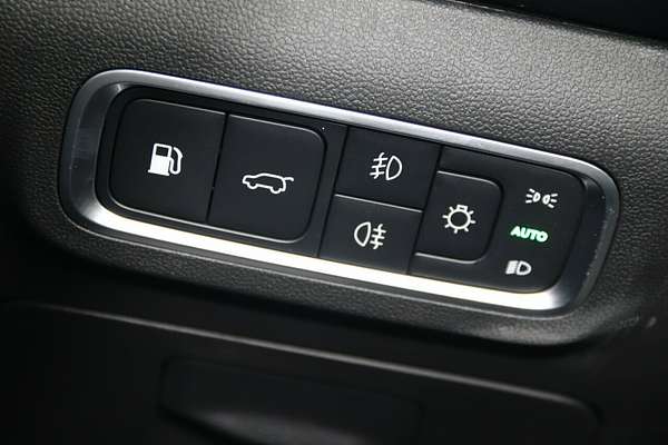 2025 Jaecoo J7 SHS Summit