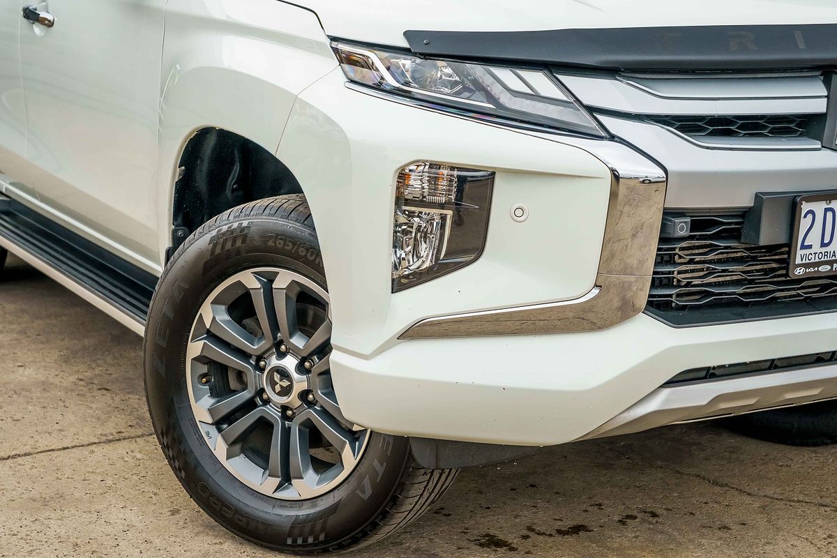 2022 Mitsubishi Triton GLS MR 4X4