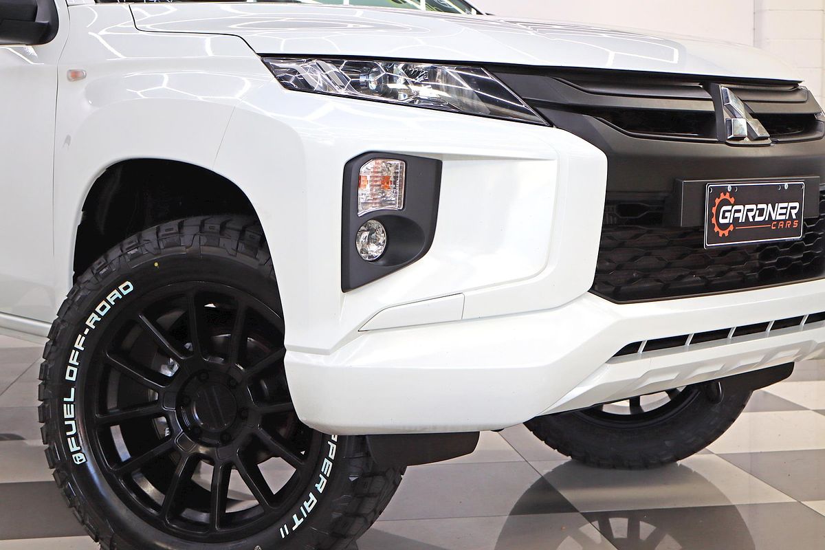 2021 Mitsubishi Triton GLX MR 4X4