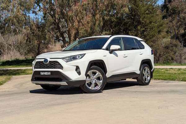 2021 Toyota RAV4 GXL AXAH52R