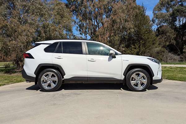 2021 Toyota RAV4 GXL AXAH52R