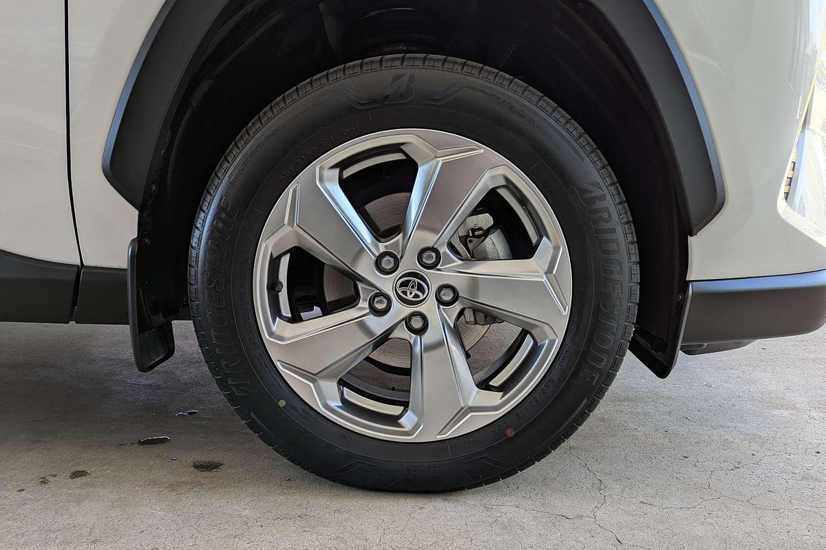 2021 Toyota RAV4 GXL AXAH52R