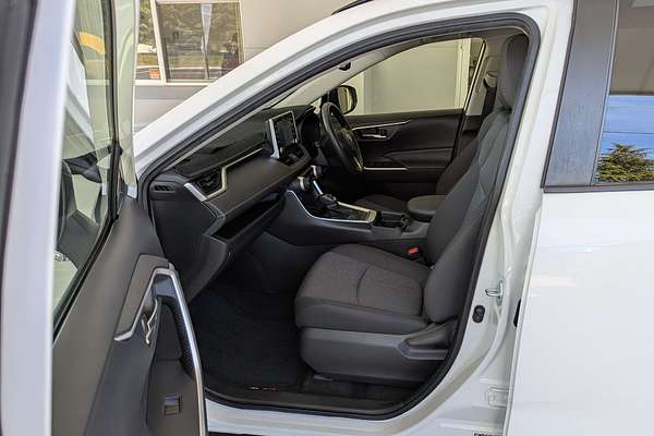 2021 Toyota RAV4 GXL AXAH52R