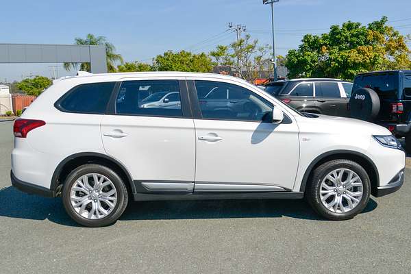 2021 Mitsubishi Outlander ES ZL