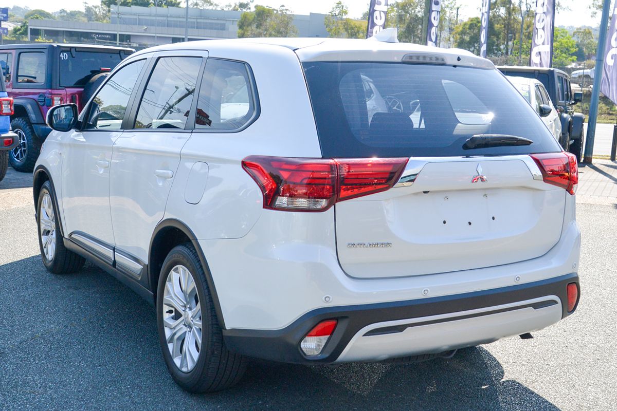 2021 Mitsubishi Outlander ES ZL