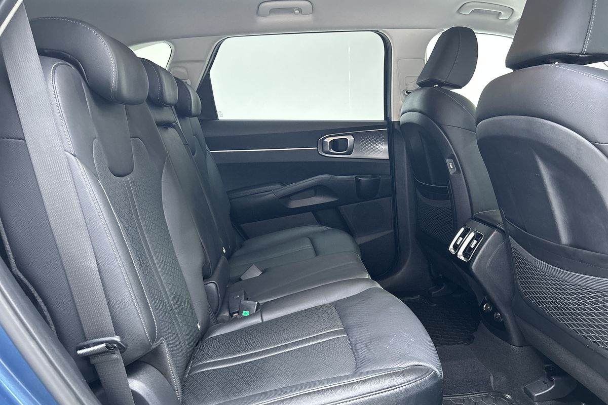 2023 Kia Sorento Sport+ MQ4