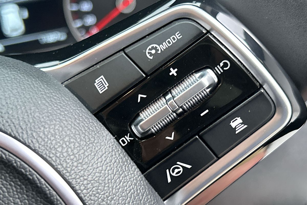 2023 Kia Sorento Sport+ MQ4