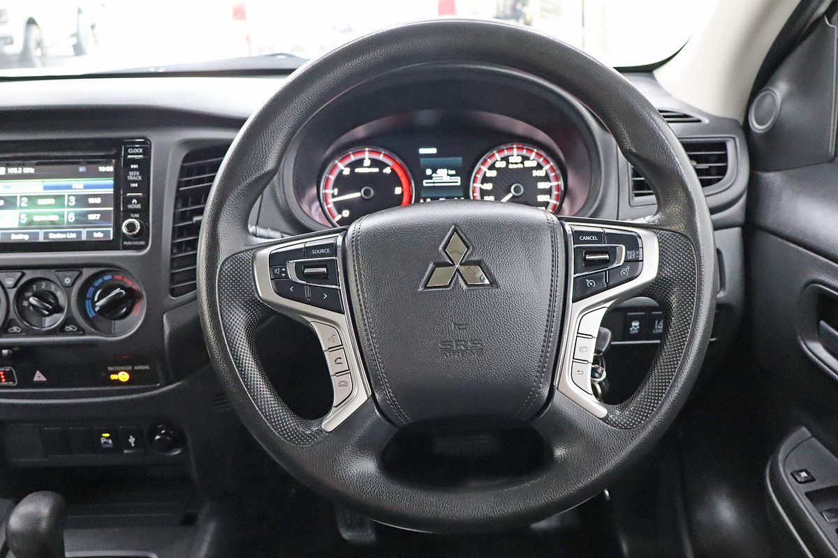 2021 Mitsubishi Triton GLX MR 4X4