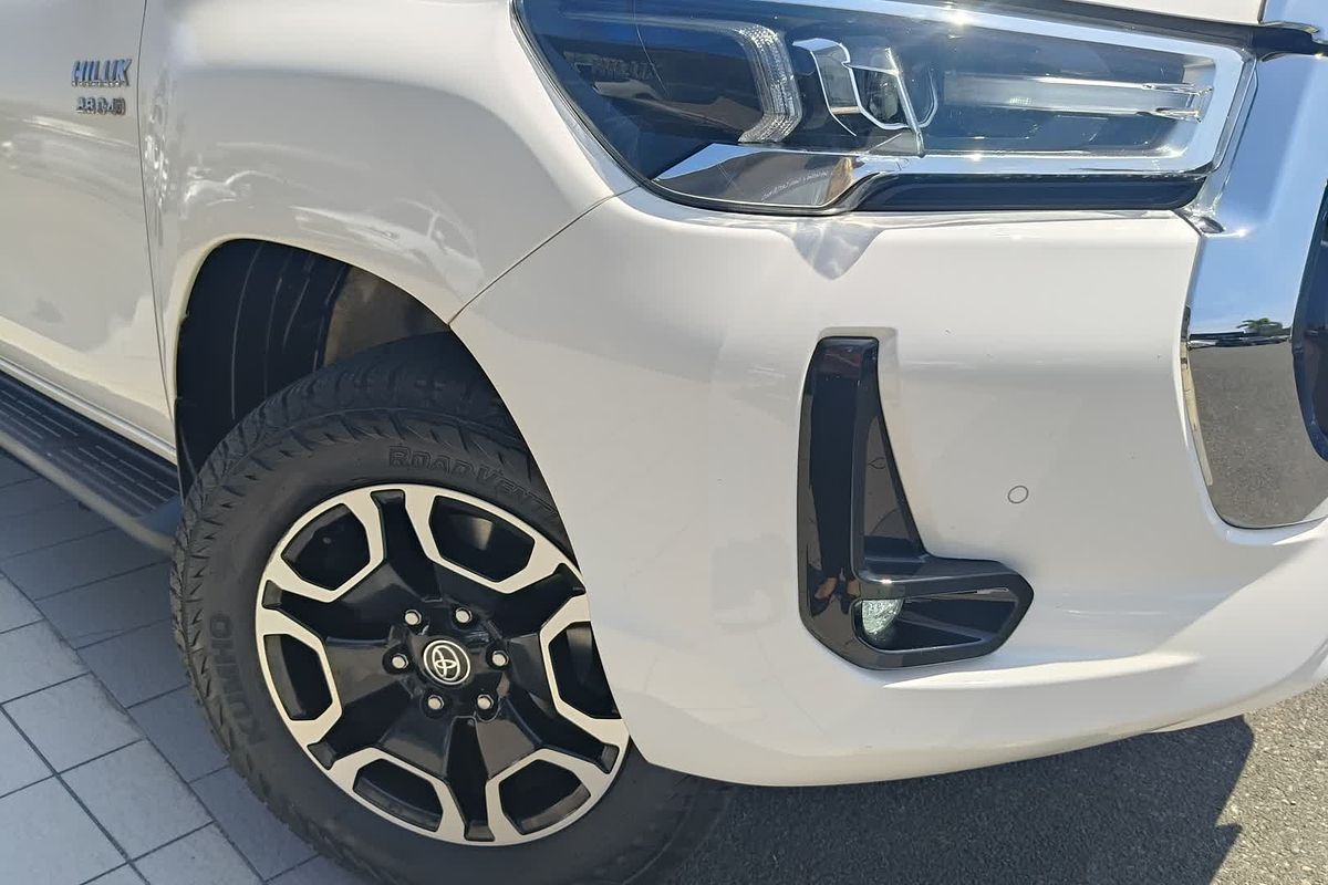 2021 Toyota Hilux SR5 GUN126R 4X4