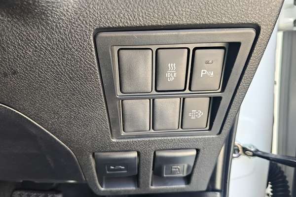 2021 Toyota Hilux SR5 GUN126R 4X4