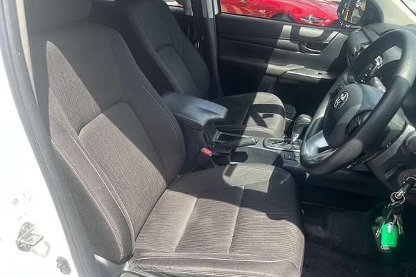 2022 Toyota Hilux SR GUN126R 4X4