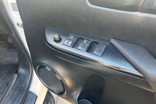 2021 Toyota Hilux SR GUN126R