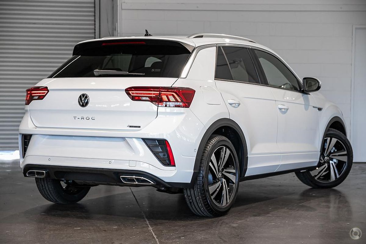 2025 Volkswagen T-Roc 140TSI R-Line D11