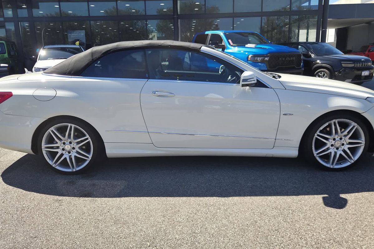 2012 Mercedes-Benz E-Class E350 BlueEFFICIENCY Avantgarde A207
