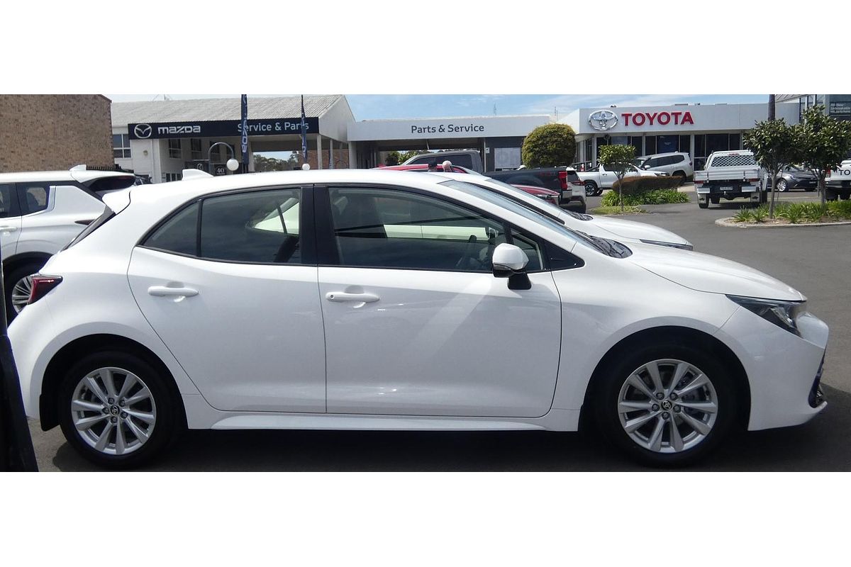 2024 Toyota Corolla Ascent Sport MZEA12R