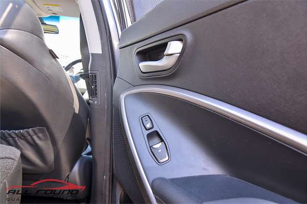 2014 Hyundai Santa Fe Highlander DM