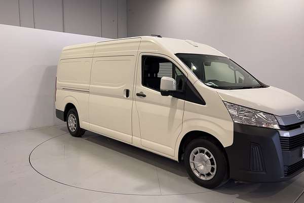 2022 Toyota Hiace GDH320R ELWB High Roof
