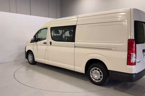 2022 Toyota Hiace GDH320R ELWB High Roof