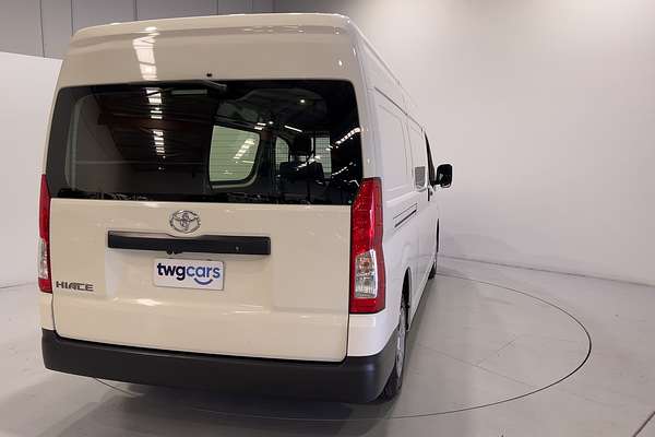 2022 Toyota Hiace GDH320R ELWB High Roof