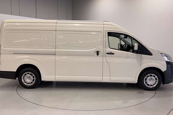 2022 Toyota Hiace GDH320R ELWB High Roof