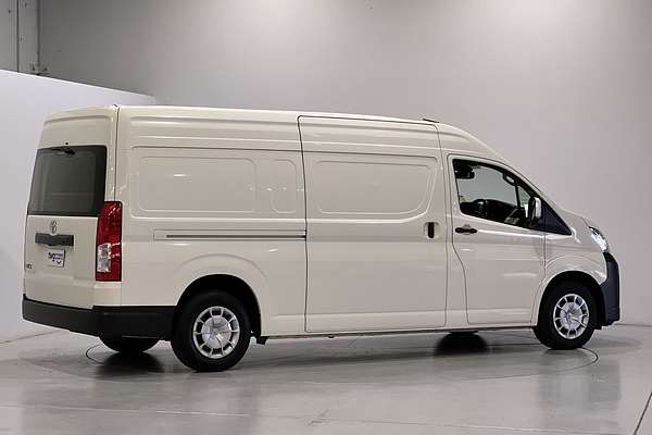 2022 Toyota Hiace GDH320R ELWB High Roof