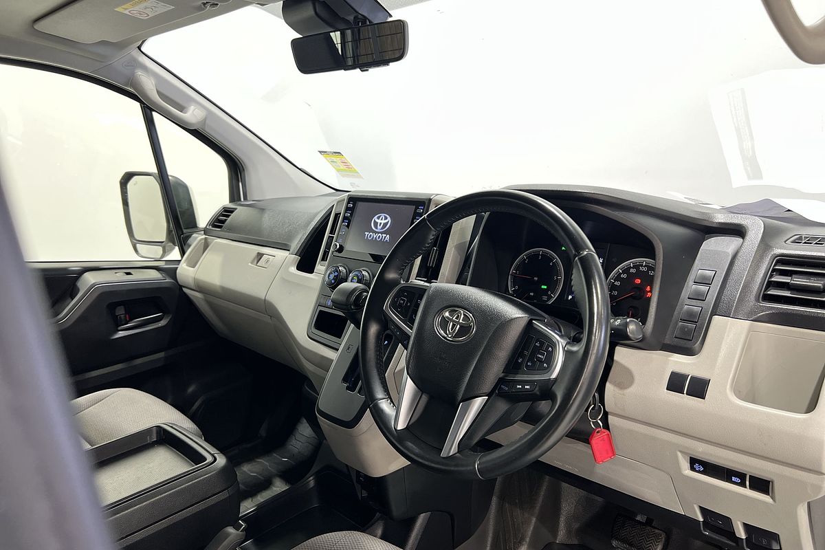 2022 Toyota Hiace GDH320R ELWB High Roof