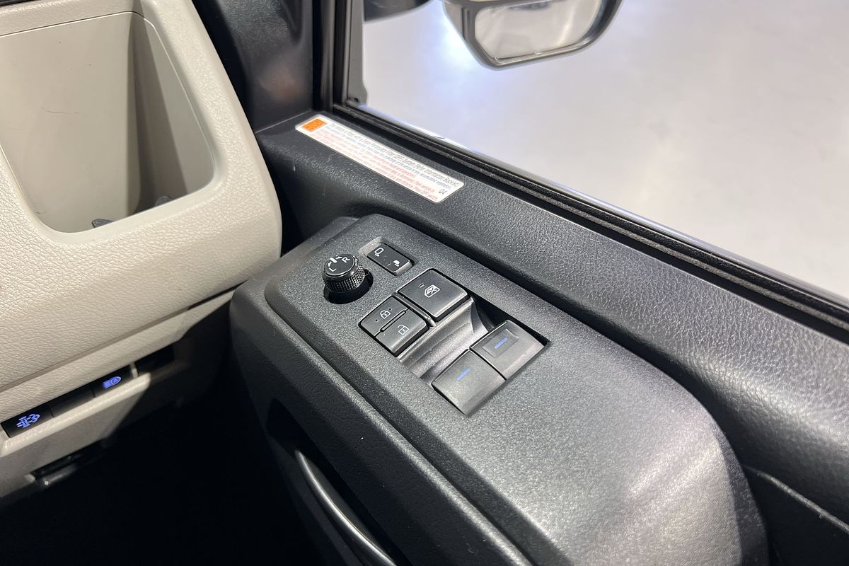2022 Toyota Hiace GDH320R ELWB High Roof