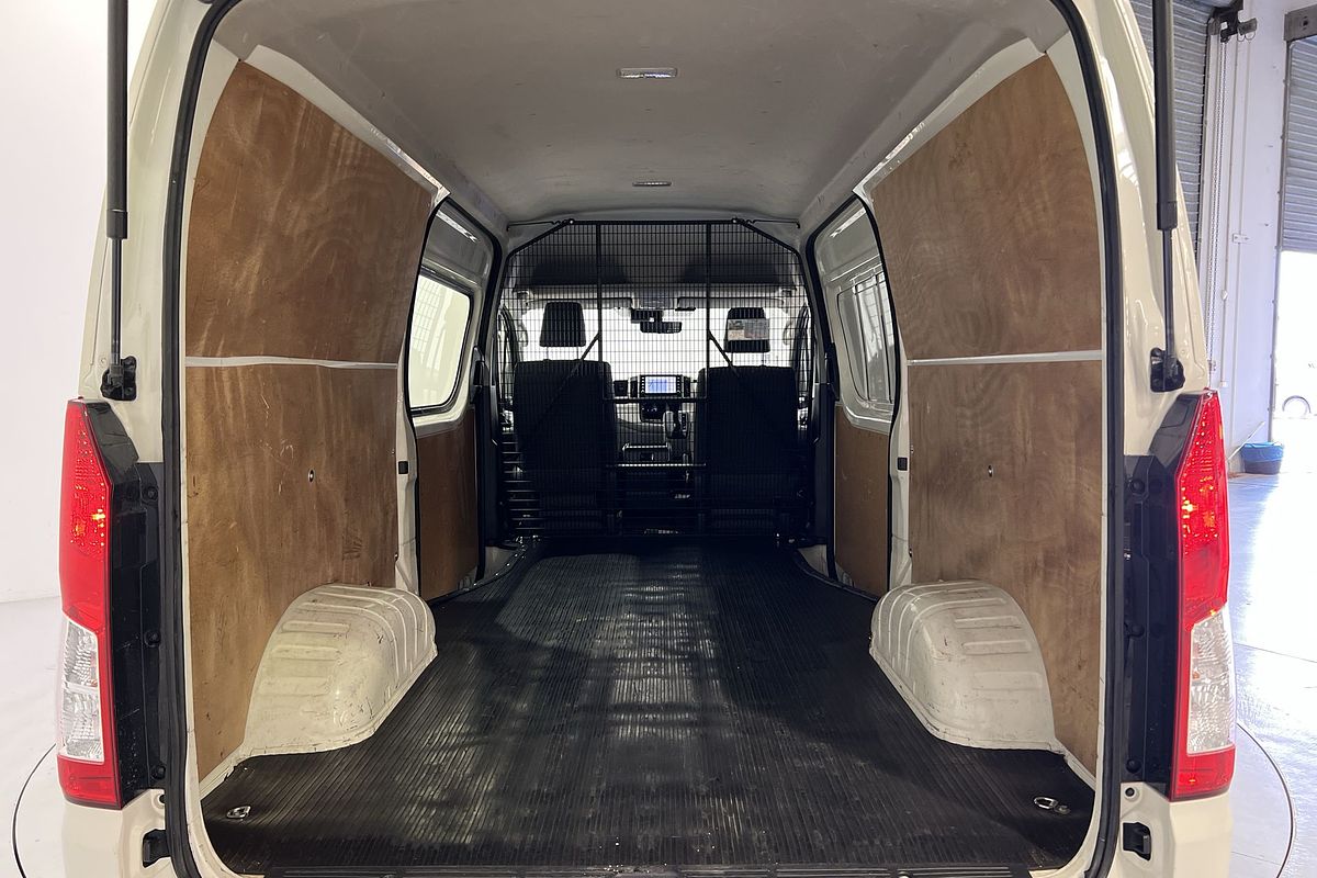 2022 Toyota Hiace GDH320R ELWB High Roof