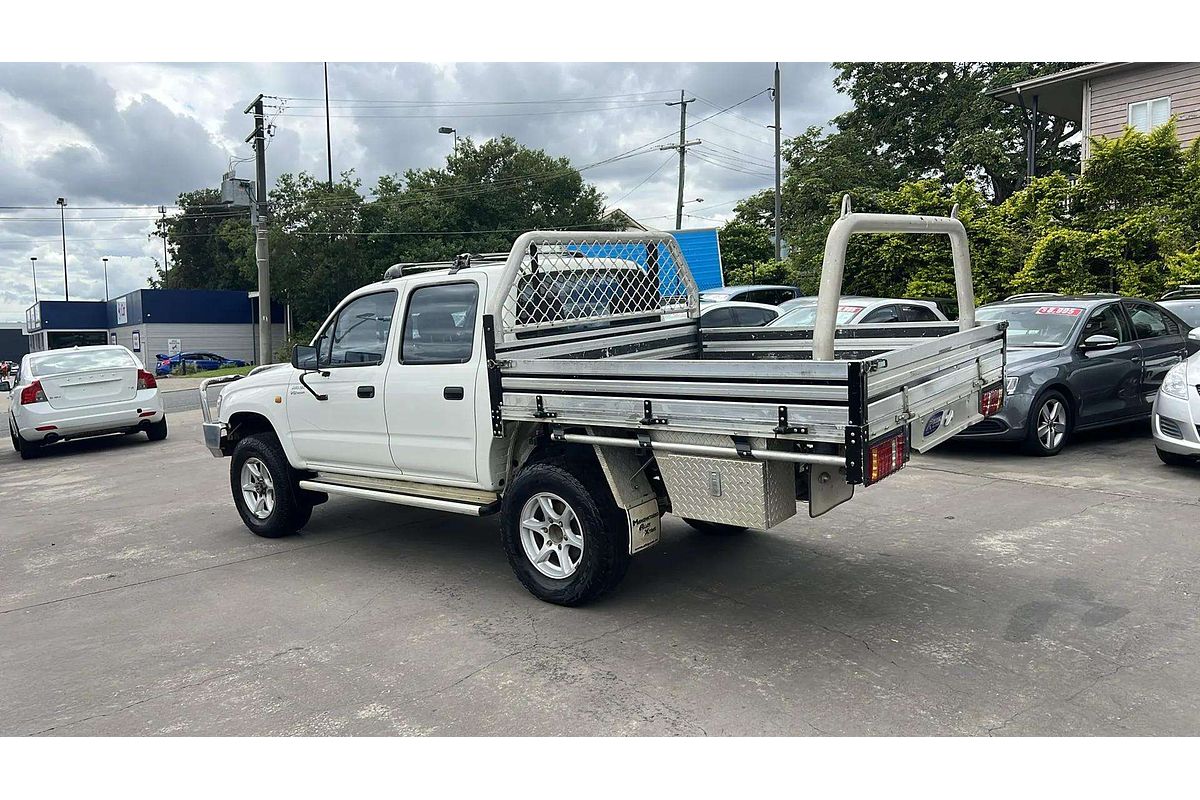 2004 Toyota Hilux  VZN167R 4X4