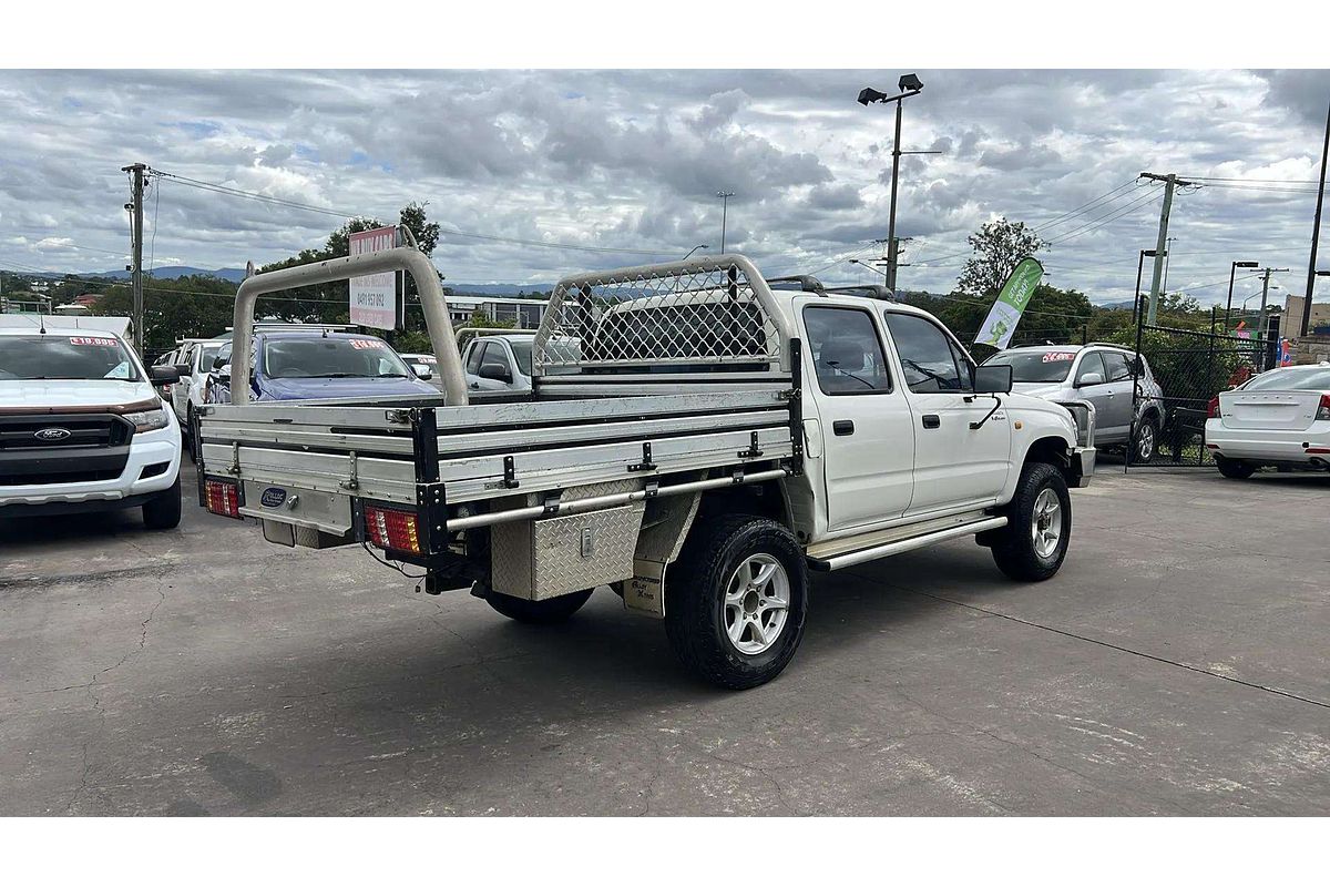 2004 Toyota Hilux  VZN167R 4X4
