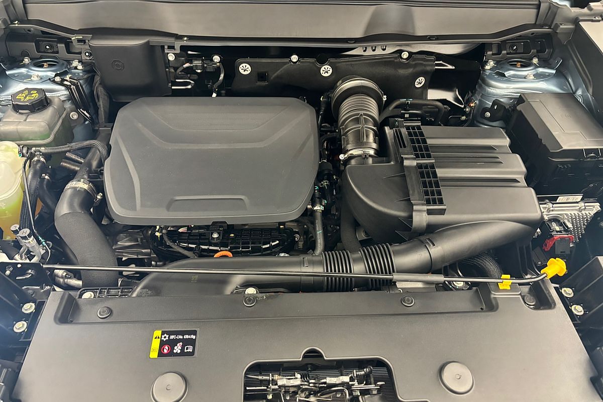 2024 GWM H6 Ultra Hybrid B01