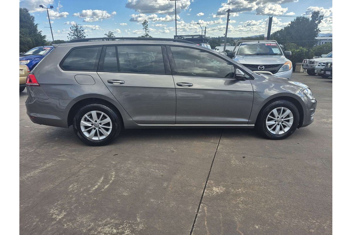 2014 Volkswagen Golf 90TSI 7