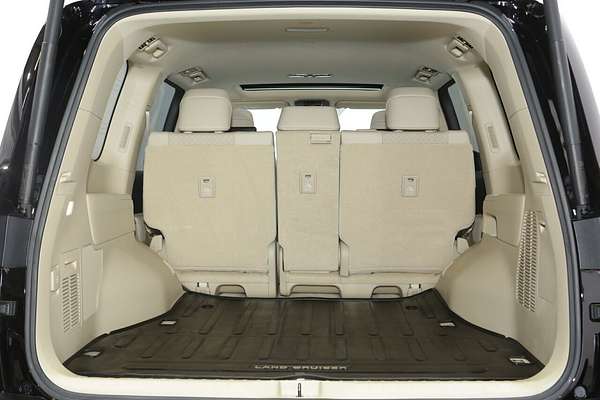 2023 Toyota Landcruiser Sahara ZX FJA300R