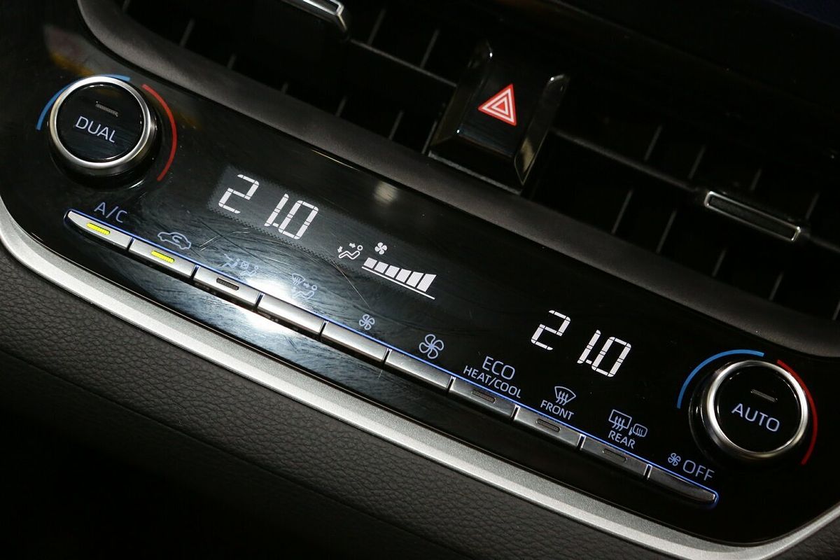 2022 Toyota Corolla Ascent Sport Hybrid ZWE211R