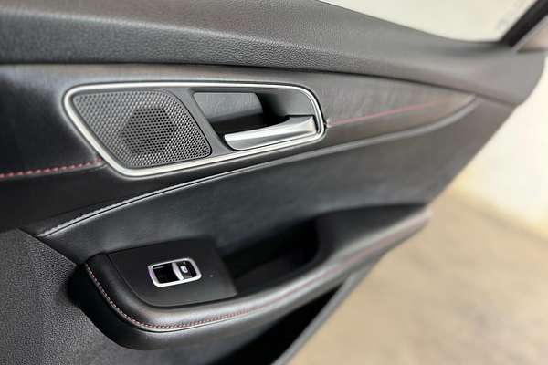 2023 MG HS Excite SAS23