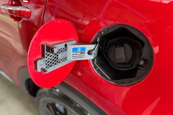 2023 MG HS Excite SAS23