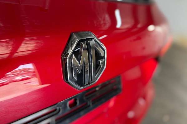 2023 MG HS Excite SAS23