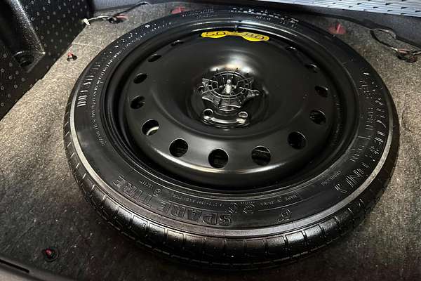 2023 MG HS Excite SAS23