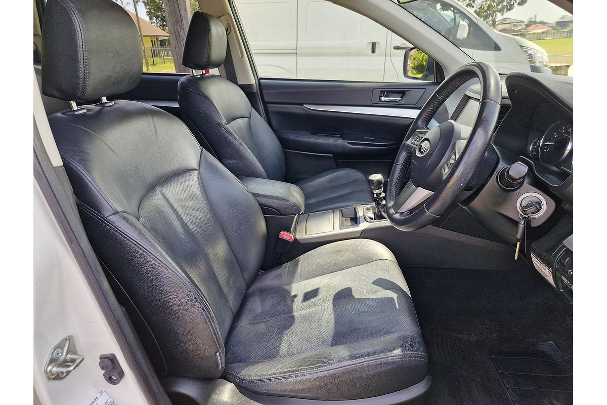2012 Subaru Outback 2.5i Premium 4GEN